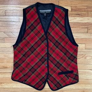 Linda Allard Ellen Tracy - Plaid Vest